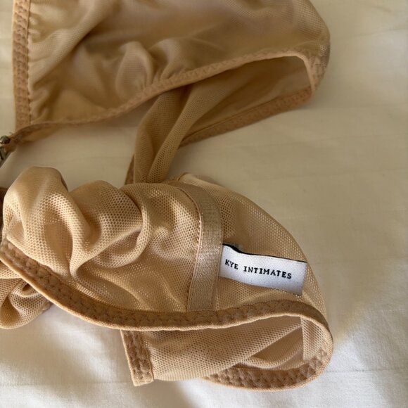 Kye Intimates Dive Bra Nude 3 34D - Picture 7 of 8